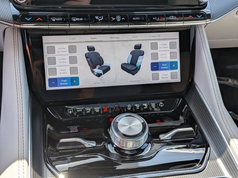 New 2026 Jeep Grand Wagoneer Summit AWD/4WD image 19