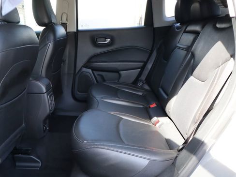 Used 2019 Jeep Compass Limited AWD/4WD image 35