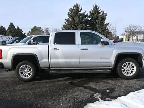Used 2017 GMC Sierra 1500 SLE w/ SLE Value Package image 4