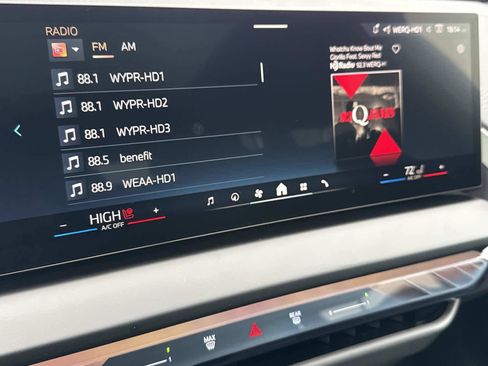 New 2026 BMW X3 xDrive30 w/ Premium Package image 3