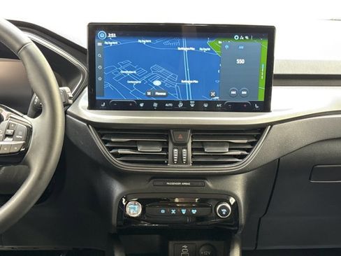 Used 2025 Ford Escape SE FWD image 23