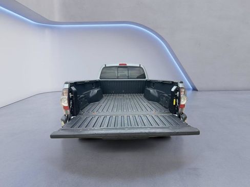 Used 2010 Toyota Tacoma PreRunner RWD image 10