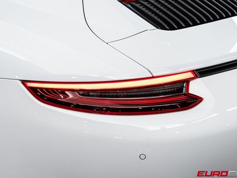 Used 2019 Porsche 911 GT3 RS image 19