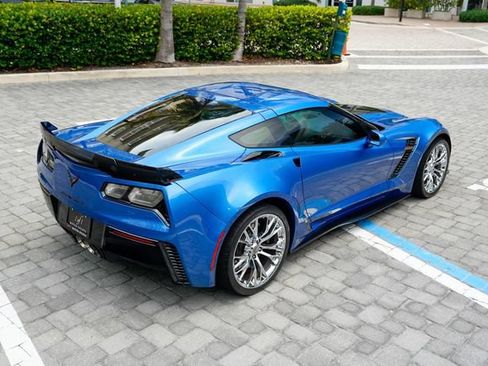 Used 2016 Chevrolet Corvette Z06 w/ 3LZ Preferred Equipment Group RWD image 30