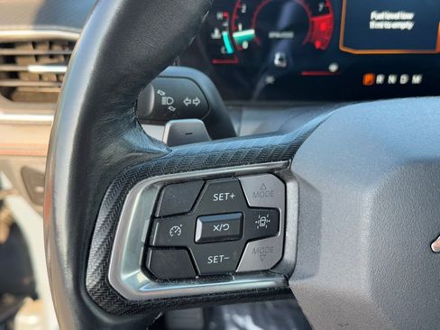 Used 2024 Ford Mustang GT Premium image 17