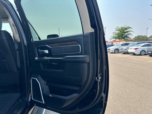 Used 2021 RAM 2500 Laramie AWD/4WD image 39
