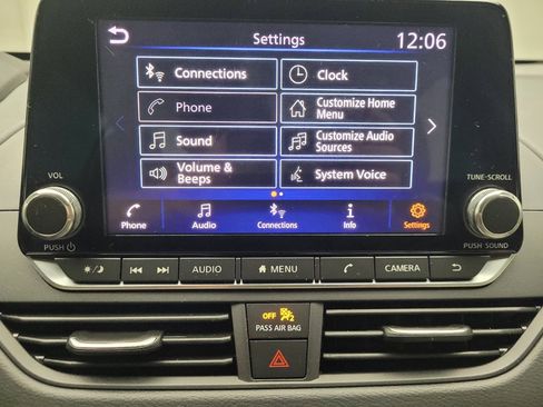 Used 2020 Nissan Altima 2.5 SV AWD/4WD image 25