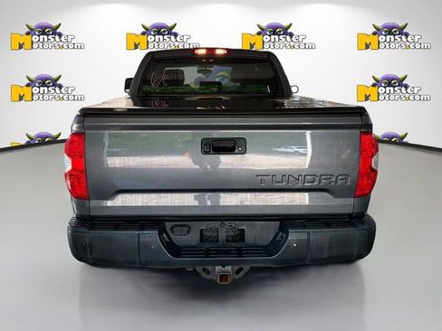 Used 2016 Toyota Tundra SR5 AWD/4WD image 5
