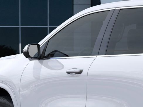 New 2026 GMC Acadia Denali FWD image 12