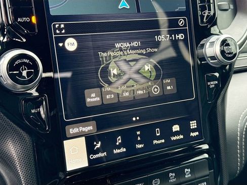 Used 2022 RAM 3500 Limited image 17