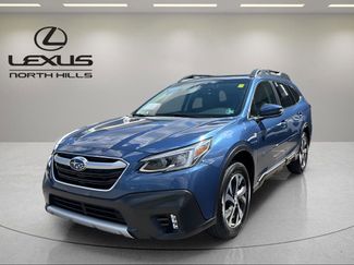 Used 2022 Subaru Outback Limited AWD/4WD video 1