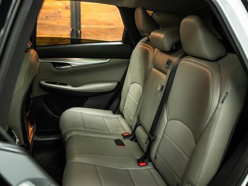 Used 2023 INFINITI QX50 Luxe w/ Cargo Package image 11