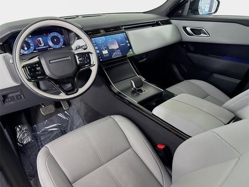 Used 2026 Land Rover Range Rover Velar Dynamic SE AWD/4WD image 27