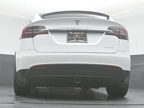 Used 2020 Tesla Model X Long Range image 28