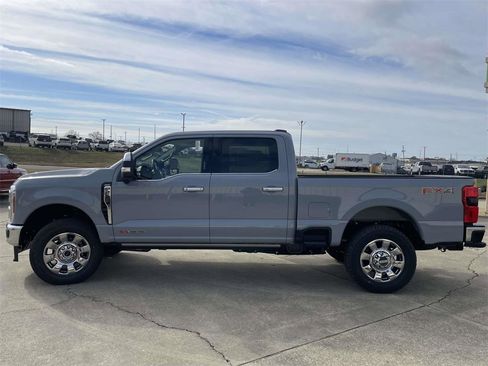 New 2026 Ford F250 Lariat w/ Lariat Ultimate Package image 6