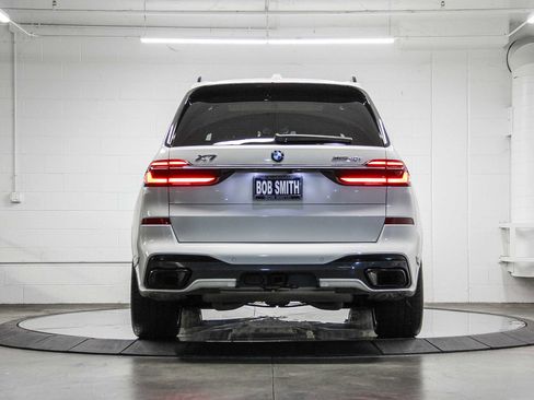 Certified 2023 BMW X7 xDrive40i w/ M Sport Package AWD/4WD image 5