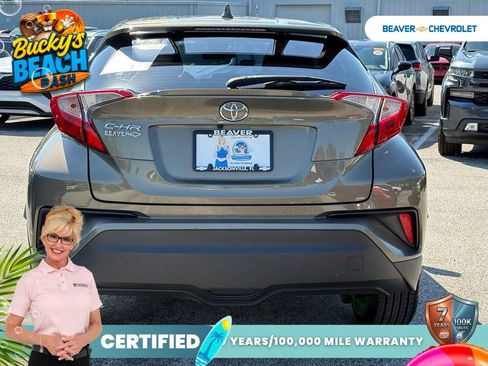 Used 2021 Toyota C-HR XLE FWD image 6