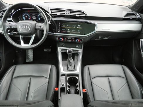 Used 2023 Audi Q3 2.0T Premium w/ Convenience Package AWD/4WD image 10