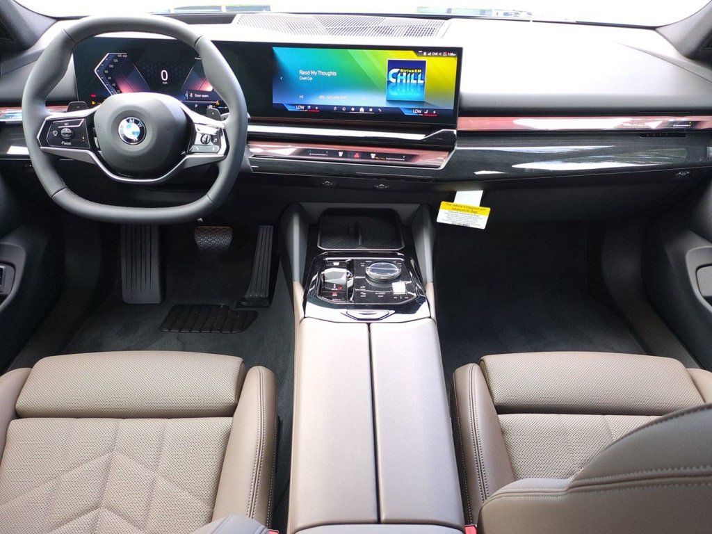 New 2027 BMW 530i xDrive w/ Premium Package AWD/4WD image 15