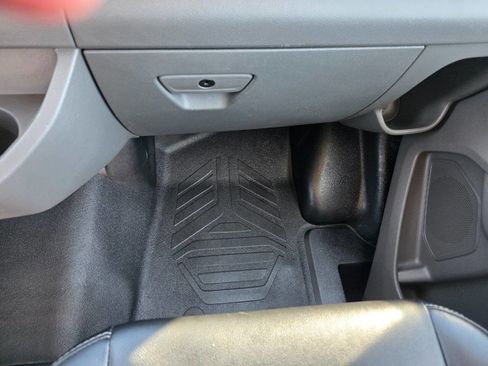 Used 2023 Ford Transit 350 XL image 17