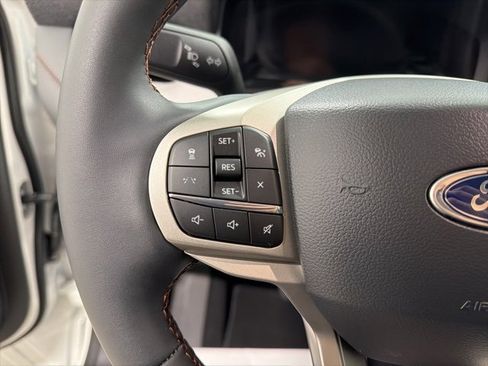 New 2026 Ford Explorer Active w/ Active Comfort Package image 16