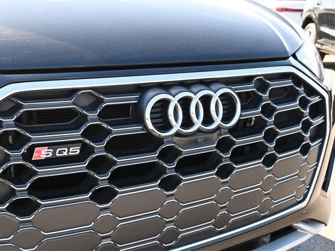 Used 2023 Audi SQ5 Premium Plus w/ Premium Plus Package image 26