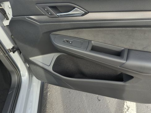 New 2026 Volkswagen Golf SE image 16
