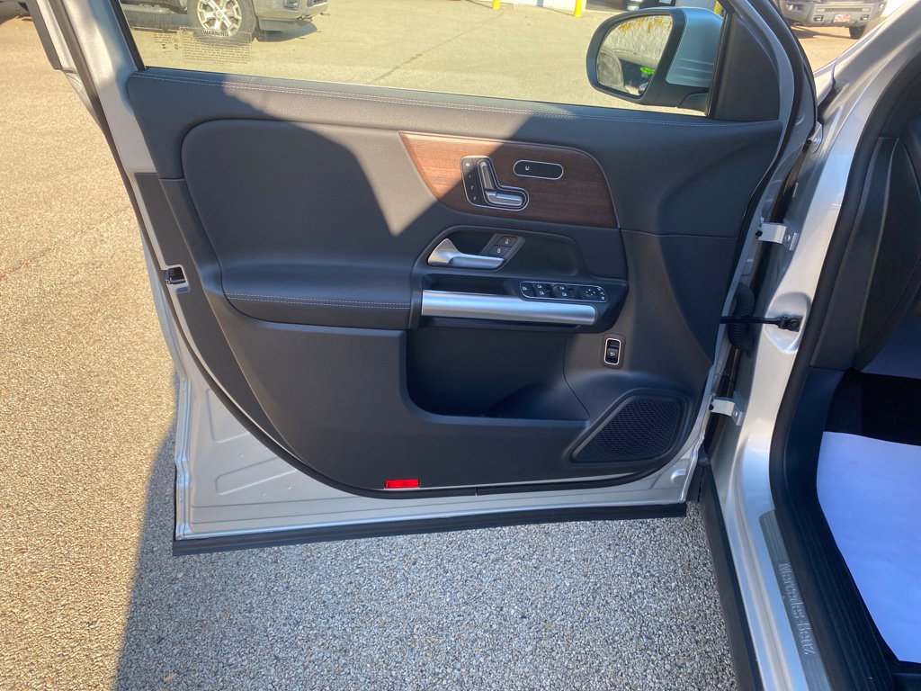 Certified 2023 Mercedes-Benz GLA 250 4MATIC image 11