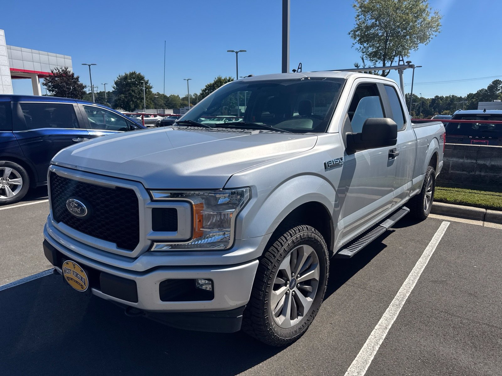 Used 2018 Ford F150 XL w/ Equipment Group 101A Mid AWD/4WD image 13