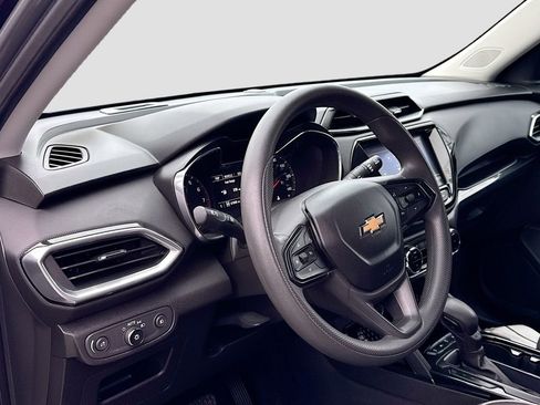 Used 2023 Chevrolet TrailBlazer LT w/ Convenience Package image 20