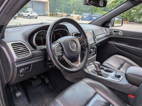Used 2021 Jeep Grand Cherokee Limited AWD/4WD image 14
