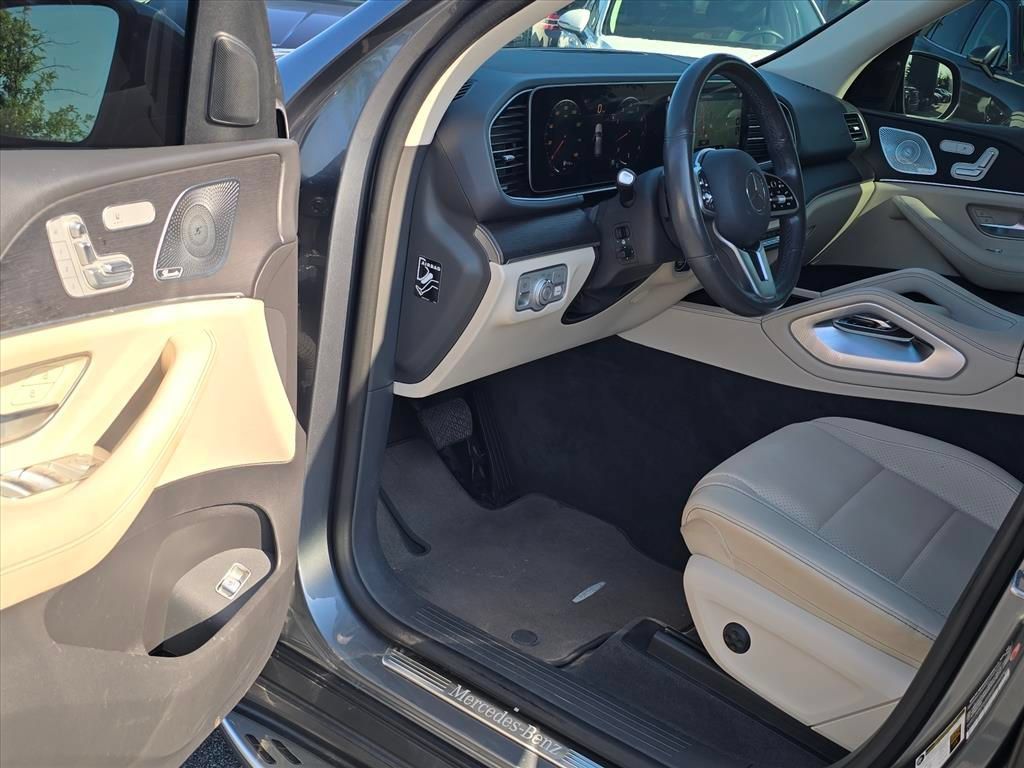Used 2020 Mercedes-Benz GLE 350 4MATIC image 9