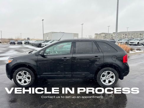 Used 2013 Ford Edge SE image 6