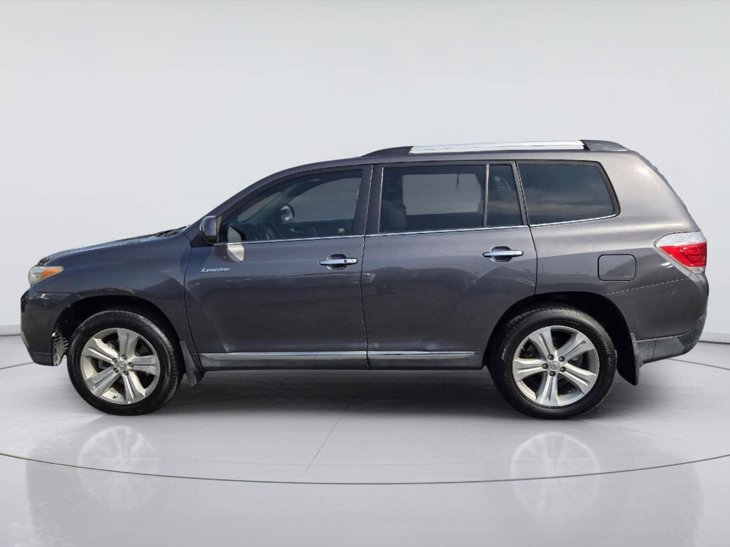 Used 2013 Toyota Highlander Limited FWD image 5