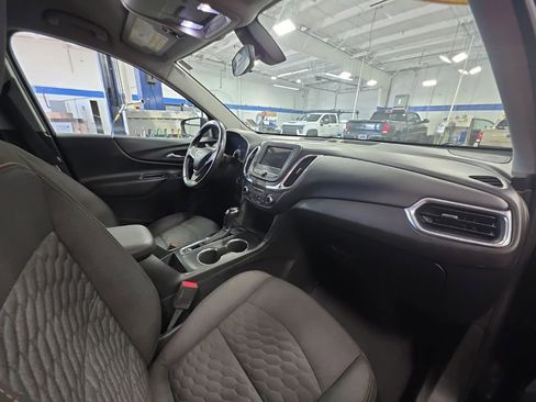 Used 2019 Chevrolet Equinox LT AWD/4WD image 10