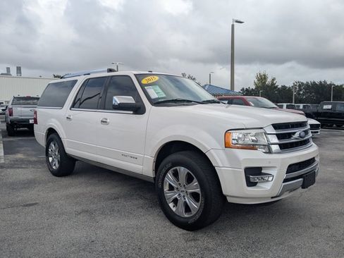 Used 2015 Ford Expedition EL Platinum image 3