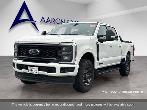 Used 2024 Ford F250 Lariat w/ Lariat Ultimate Package AWD/4WD image 2