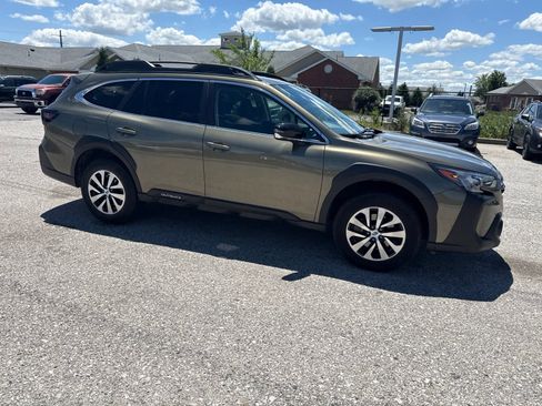 Certified 2024 Subaru Outback Premium w/ Popular Package #1A AWD/4WD image 10
