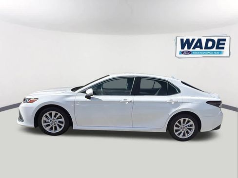 Used 2024 Toyota Camry LE AWD/4WD image 8