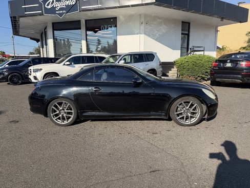 Used 2005 Lexus SC 430 Convertible RWD image 6