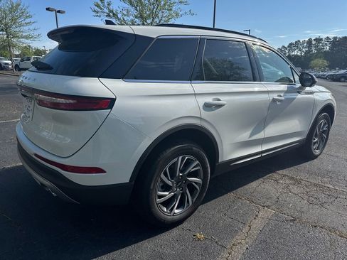 New 2026 Lincoln Corsair Premiere image 5