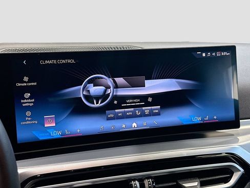 Used 2024 BMW i4 eDrive35 w/ Premium Package RWD image 16