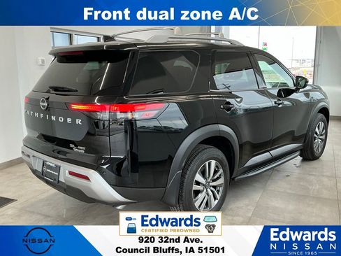 Used 2025 Nissan Pathfinder SL w/ Cargo Package AWD/4WD image 9