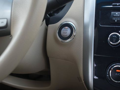 Used 2014 Nissan Altima 2.5 FWD image 37