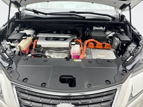 Used 2019 Lexus NX 300h AWD w/ Premium Package image 27