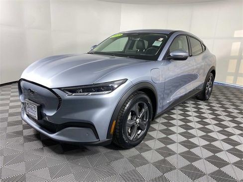 Used 2022 Ford Mustang Mach-E Select image 4