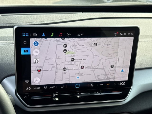 New 2026 Volkswagen ID.4 Pro RWD image 25