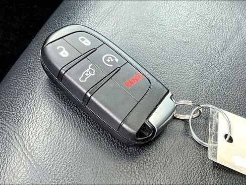 Used 2022 Dodge Durango GT AWD/4WD image 37