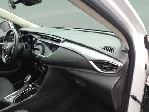 Used 2022 Buick Encore GX Select FWD image 33