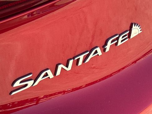 Used 2020 Hyundai Santa Fe Limited FWD image 10